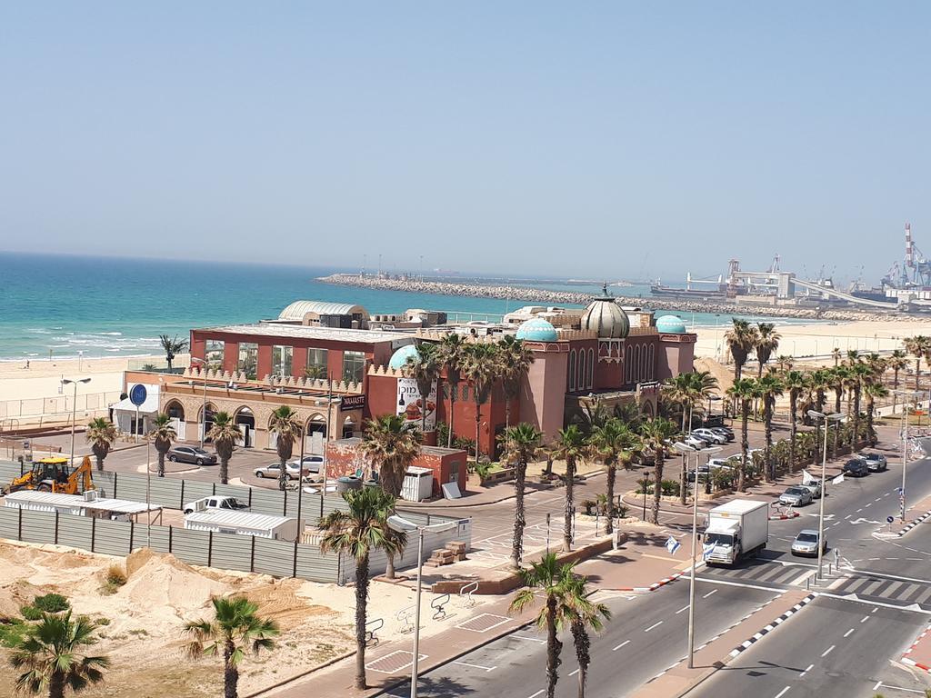 Shave Tsion Apartment In The Center Ashdod Eksteriør billede