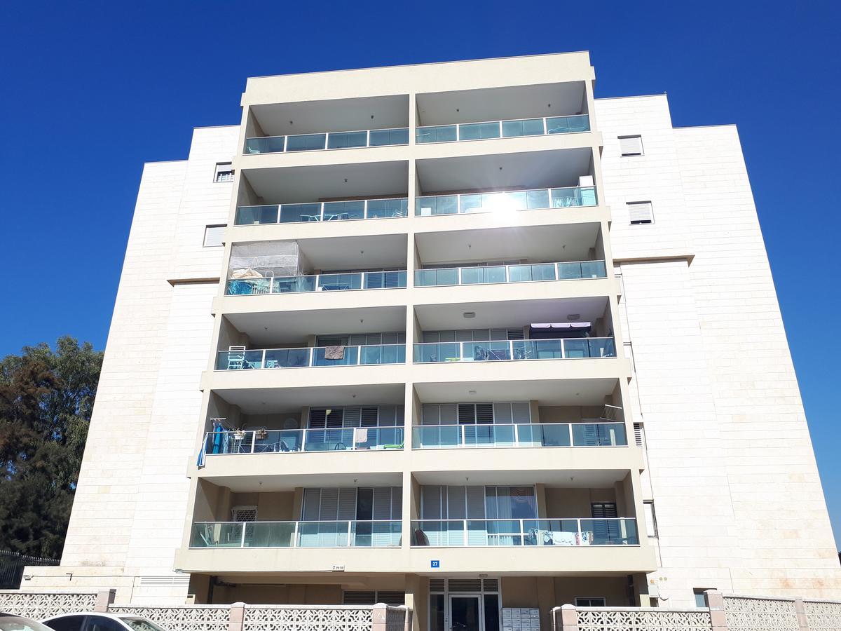 Shave Tsion Apartment In The Center Ashdod Eksteriør billede