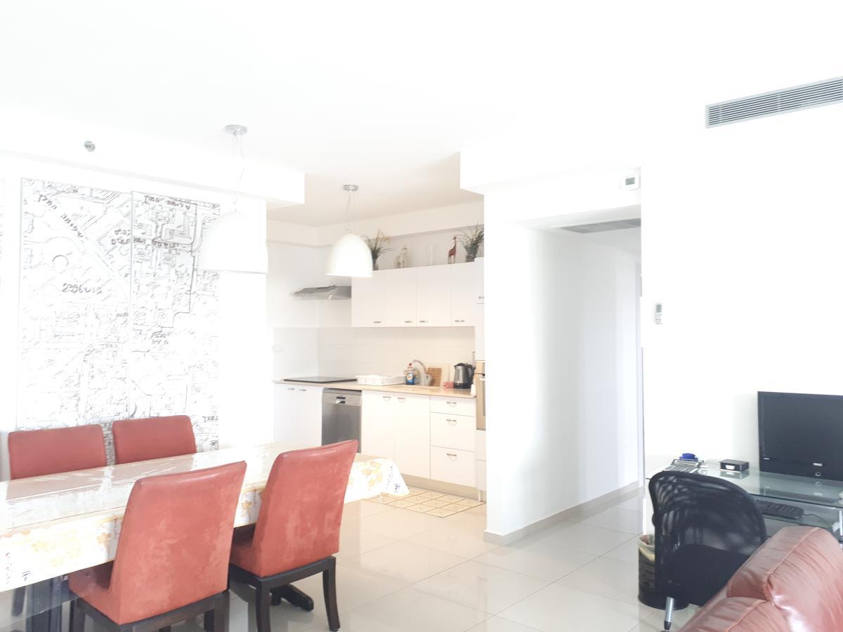 Shave Tsion Apartment In The Center Ashdod Eksteriør billede