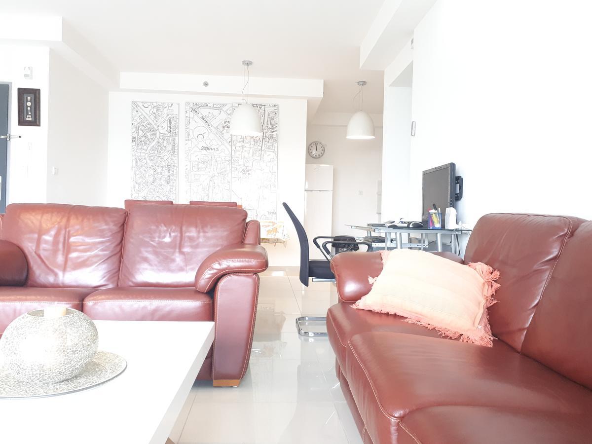 Shave Tsion Apartment In The Center Ashdod Eksteriør billede