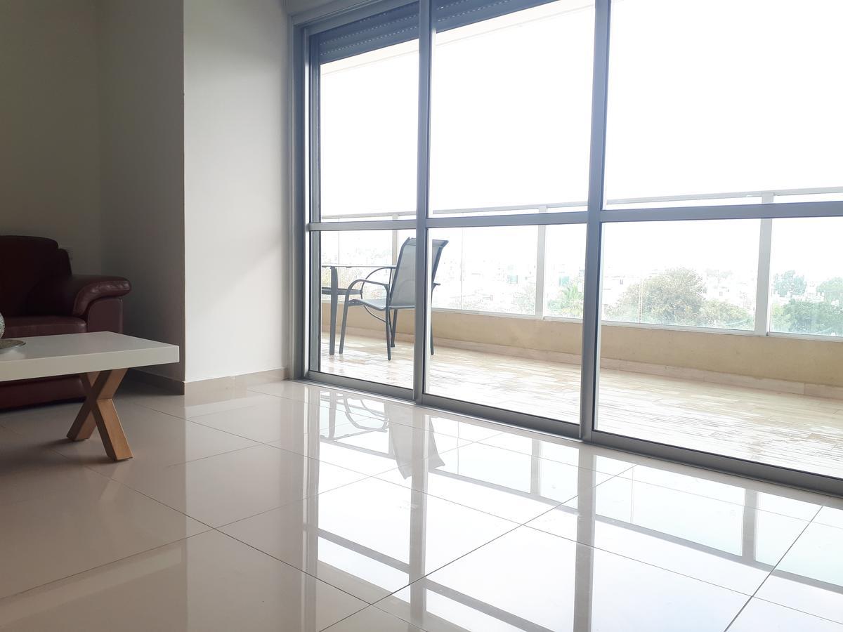 Shave Tsion Apartment In The Center Ashdod Eksteriør billede