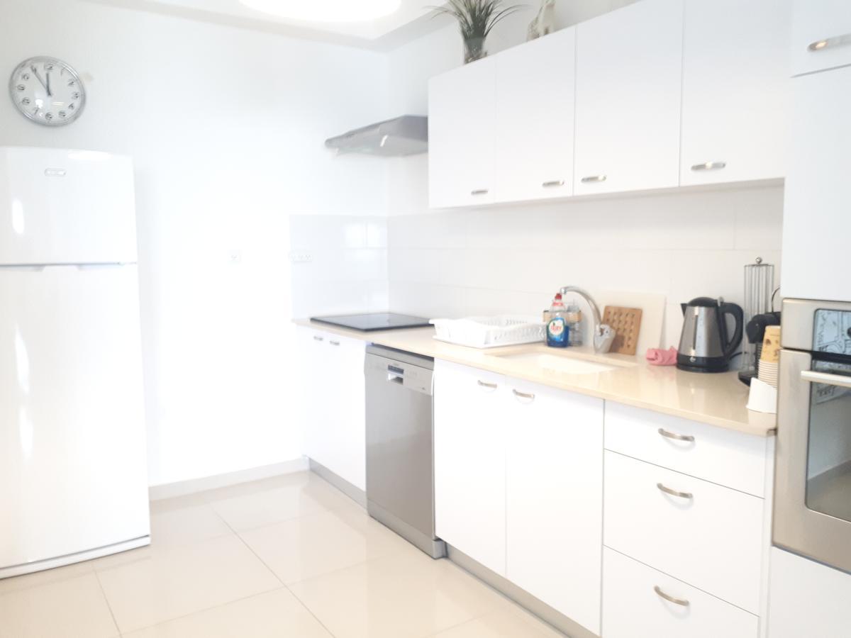 Shave Tsion Apartment In The Center Ashdod Eksteriør billede